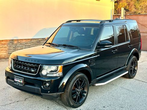 Used 2016 Land Rover LR4 HSE image 3