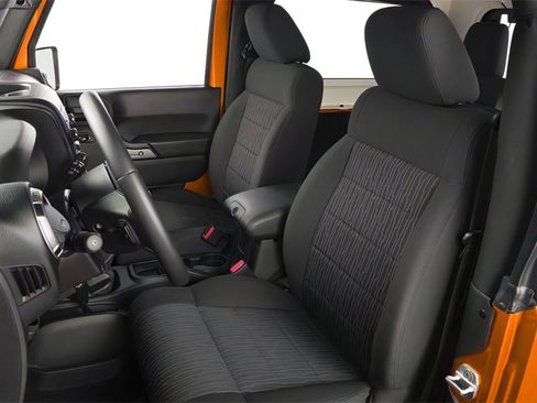 Used 2013 Jeep Wrangler Rubicon w/ Dual Top Group AWD/4WD image 6