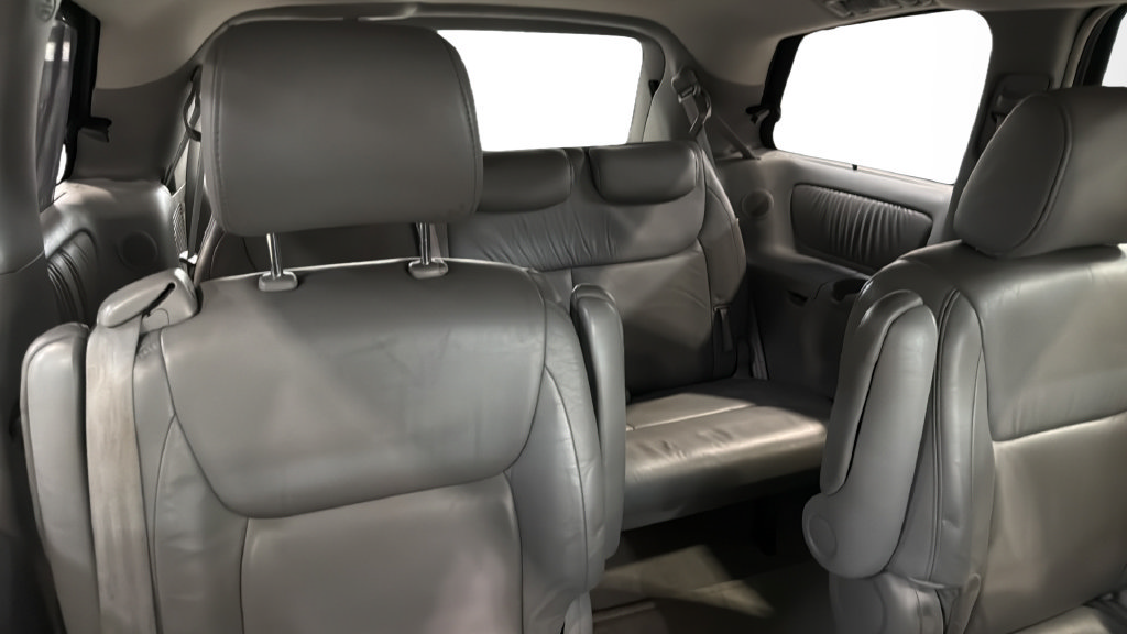 Used 2004 Toyota Sienna XLE w/ XLE Pkg 14 FWD image 11