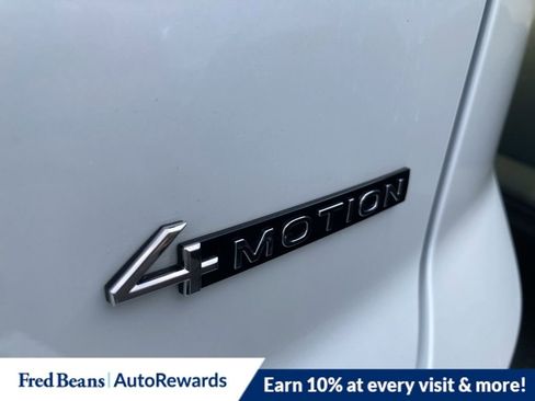 New 2026 Volkswagen Atlas Cross Sport SEL R-Line image 10