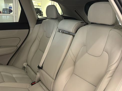 New 2026 Volvo XC60 T8 Ultra w/ Climate Package AWD/4WD image 26
