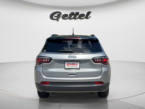 Used 2024 Jeep Compass Limited AWD/4WD image 5