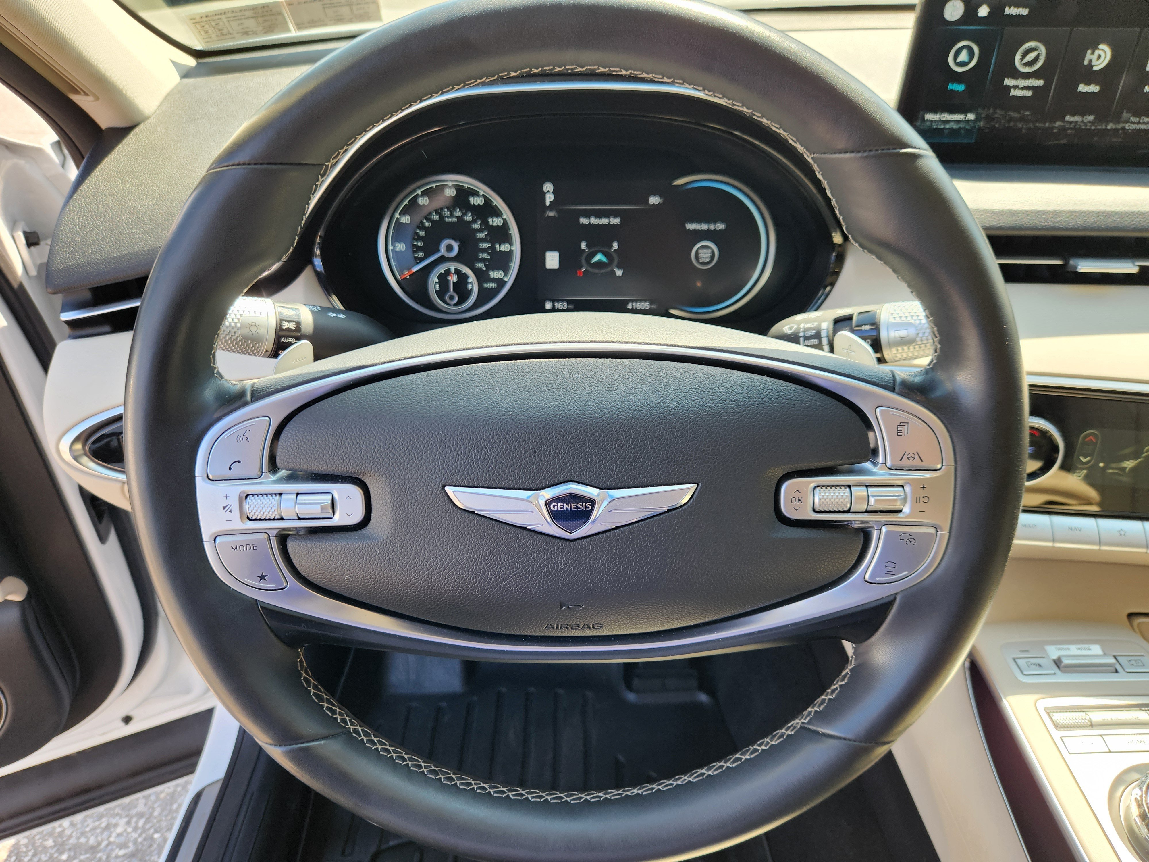 Used 2022 Genesis GV70 2.5T AWD/4WD image 9