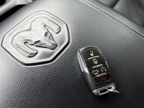 Used 2020 RAM 1500 Laramie w/ Sport Appearance Package image 32