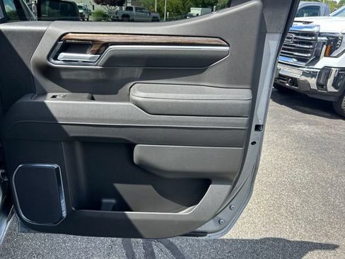 New 2026 GMC Sierra 1500 Elevation w/ Elevation Select Package AWD/4WD image 14