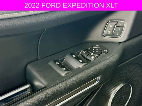 Used 2022 Ford Expedition XLT AWD/4WD image 19