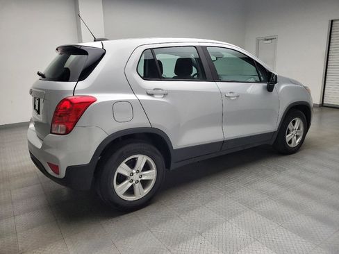 Used 2020 Chevrolet Trax LS FWD image 10