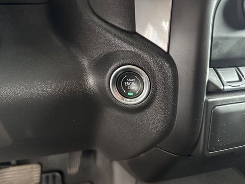 Used 2024 Chevrolet Silverado 1500 Custom Trail Boss image 31