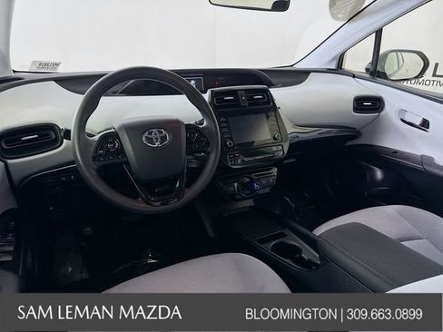 Used 2022 Toyota Prius LE FWD image 20