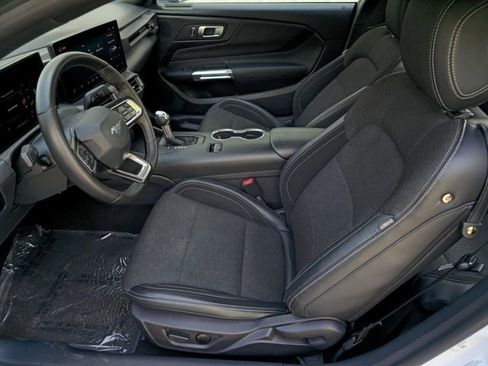 Used 2024 Ford Mustang Coupe RWD image 18