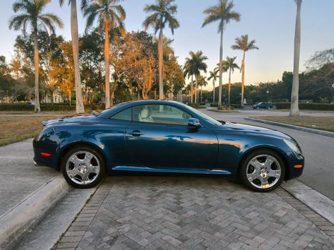 Used 2004 Lexus SC 430 SC 430 Convertible 2D image 36