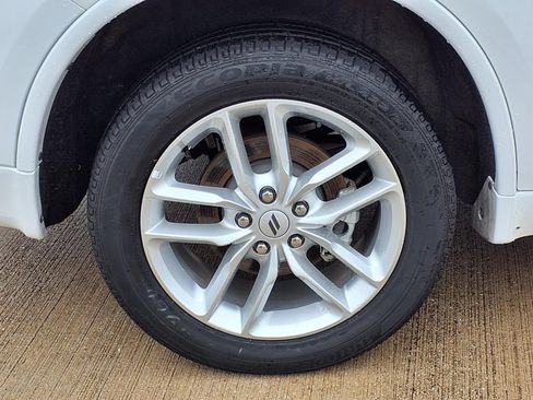 Used 2025 Dodge Durango GT AWD/4WD image 25