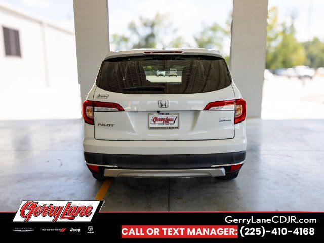 Used 2021 Honda Pilot Touring image 5