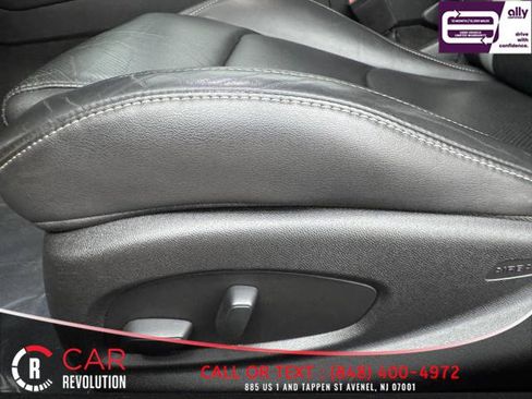 Used 2017 Chevrolet Camaro SS image 15