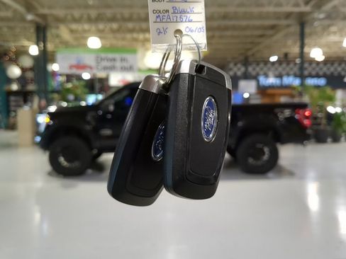 Used 2021 Ford F150 XLT w/ Equipment Group 302A High AWD/4WD image 4