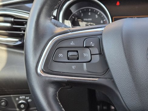 Used 2022 Buick Encore GX Select w/ Advanced Technology Package image 39