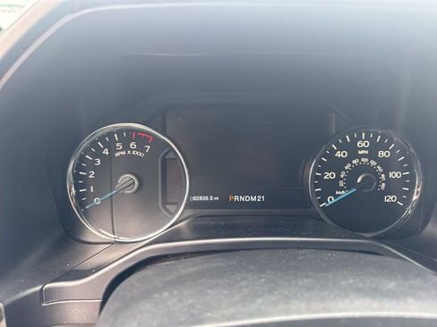 Used 2016 Ford F150 Platinum w/ Equipment Group 701A Luxury AWD/4WD image 7