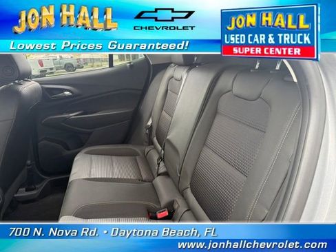 Used 2024 Chevrolet Trax LT w/ Driver Confidence Package image 18