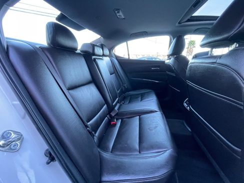 Used 2017 Acura TLX V6 image 14