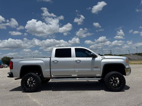 Used 2014 GMC Sierra 1500 SLT w/ All-Terrain Package AWD/4WD image 2