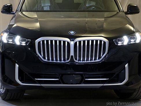 New 2026 BMW X5 xDrive50e w/ Climate Comfort Package image 6