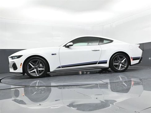 Certified 2025 Ford Mustang GT Premium RWD image 32