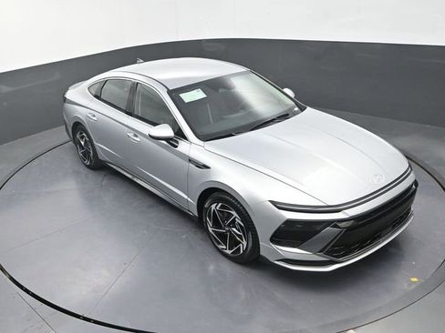 New 2026 Hyundai Sonata SEL FWD image 21