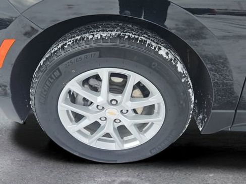 Used 2024 Chevrolet Equinox LT image 19