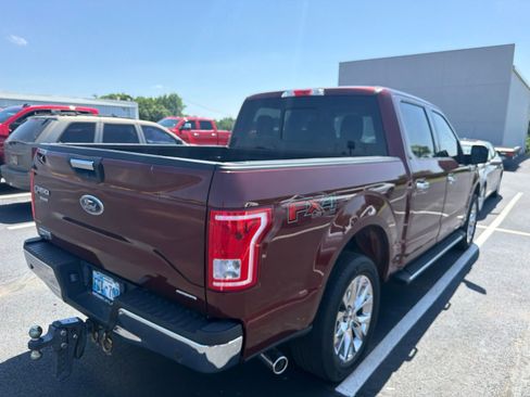 Used 2016 Ford F150 XLT w/ Equipment Group 302A Luxury AWD/4WD image 4