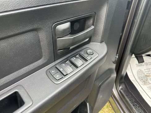 Used 2015 RAM 1500 Express image 14