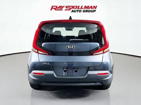 Used 2020 Kia Soul LX FWD image 6
