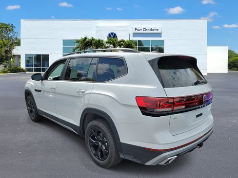 New 2026 Volkswagen Atlas Peak Edition image 34