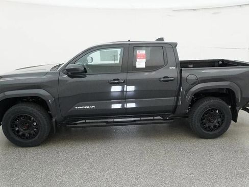 New 2026 Toyota Tacoma SR5 image 3