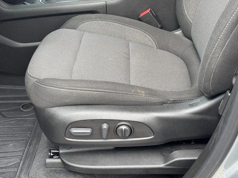 Certified 2023 Chevrolet Traverse LT FWD image 18