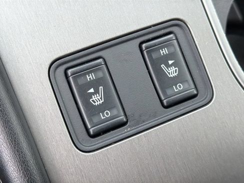Used 2023 Nissan Murano SV FWD image 16