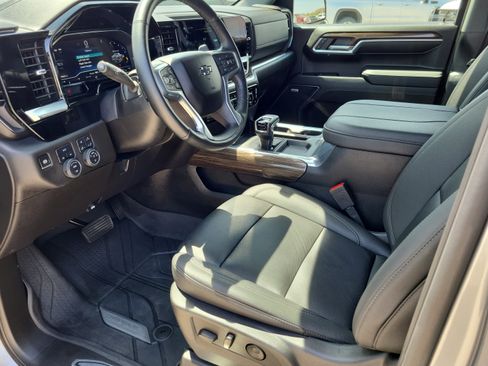 Certified 2024 Chevrolet Silverado 1500 RST w/ Texas Edition Plus image 14