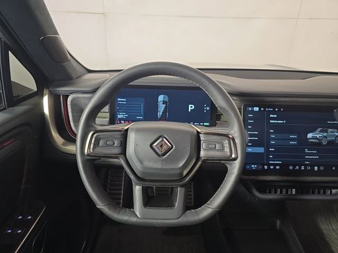 Used 2023 Rivian R1S Adventure image 28