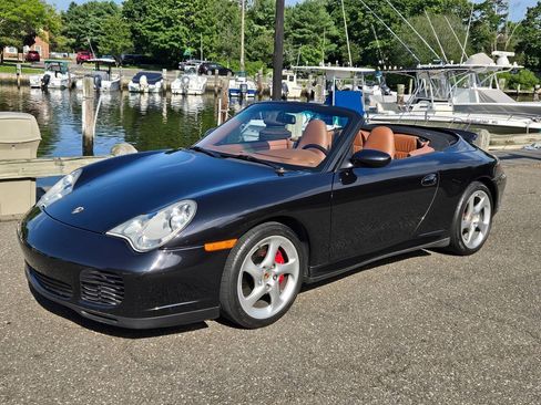 Used 2004 Porsche 911 Carrera 4S AWD/4WD image 1