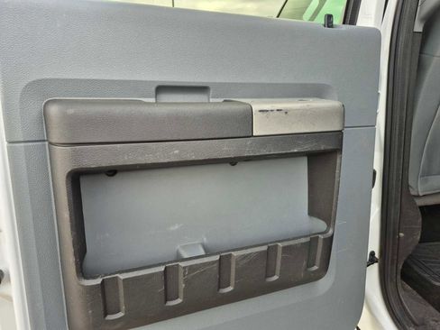 Used 2013 Ford F350 XLT image 28