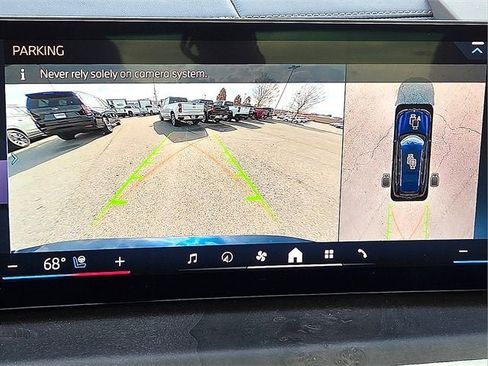 Used 2025 BMW X7 xDrive40i w/ Executive Package image 17