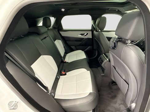 New 2026 Land Rover Range Rover Velar Dynamic SE AWD/4WD image 22