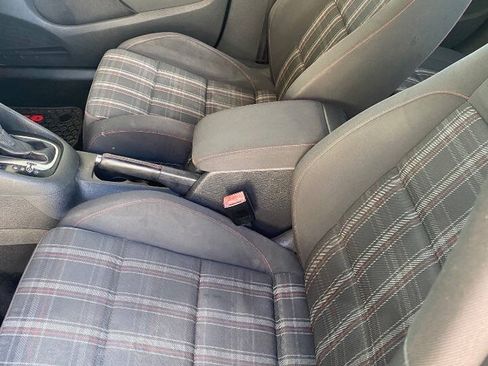 Used 2010 Volkswagen GTI 4-Door FWD image 14