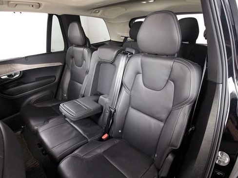 Certified 2023 Volvo XC90 B6 Ultimate w/ Protection Package Premier AWD/4WD image 20
