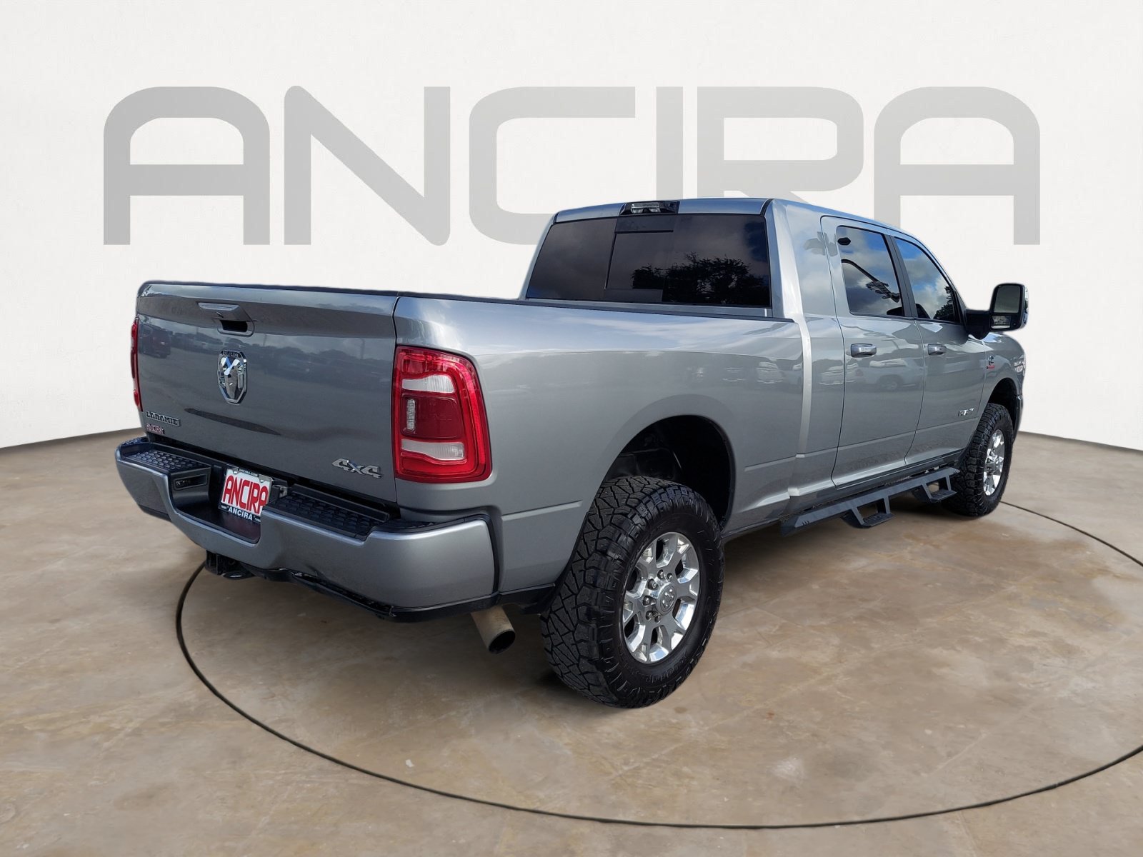 Used 2023 RAM 2500 Laramie AWD/4WD image 10