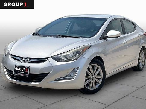 Used 2014 Hyundai Elantra SE w/ Option Group 02 FWD image 1
