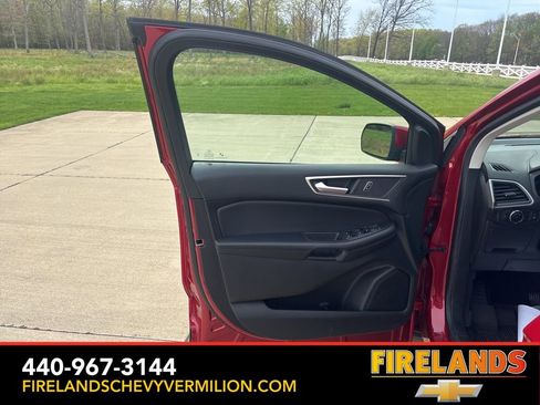 Used 2023 Ford Edge SEL w/ Convenience Package AWD/4WD image 10
