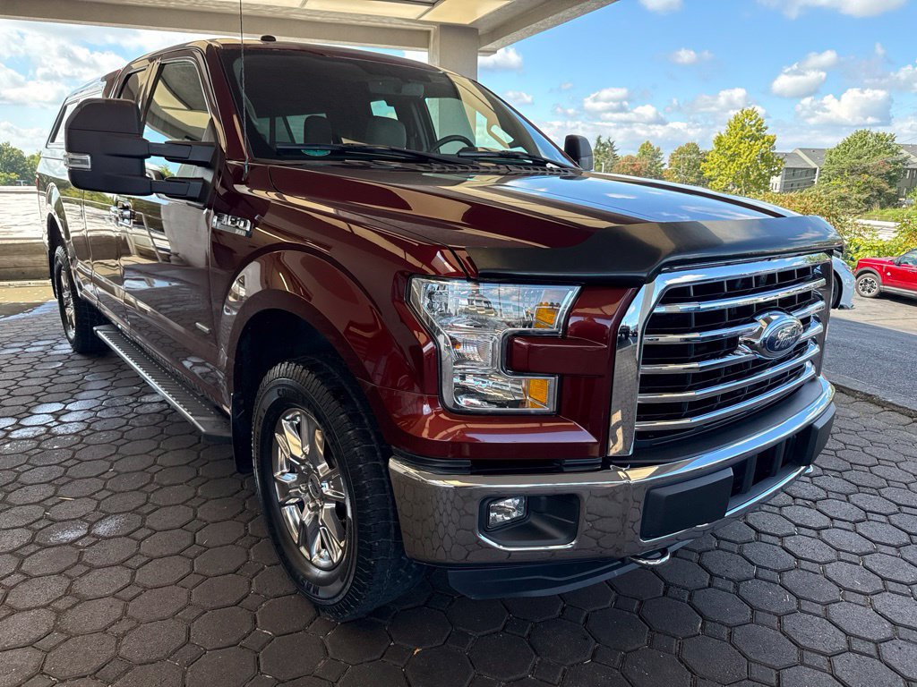 Used 2016 Ford F150 XLT w/ Equipment Group 302A Luxury AWD/4WD image 4