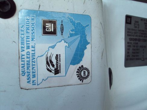 Used 2013 Chevrolet Express 1500 LS AWD/4WD image 36