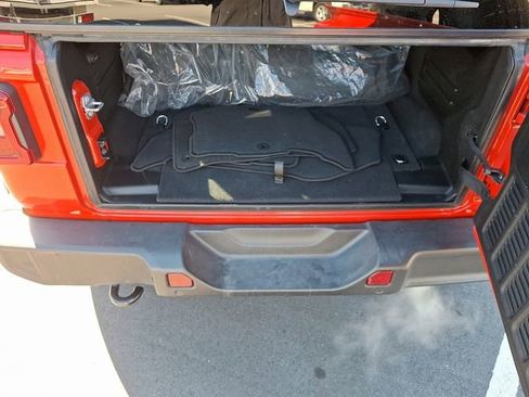 Used 2025 Jeep Wrangler Sahara 4xe w/ Safety Group image 29