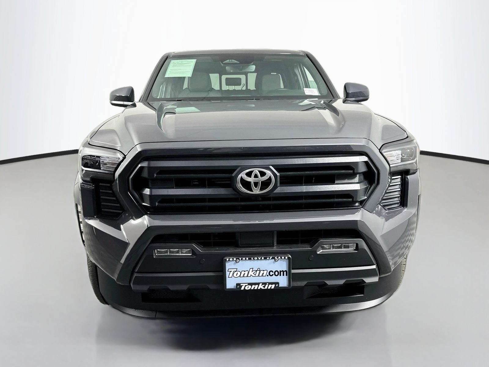 Certified 2026 Toyota Tacoma SR5 w/ SR5 Upgrade Package AWD/4WD image 2